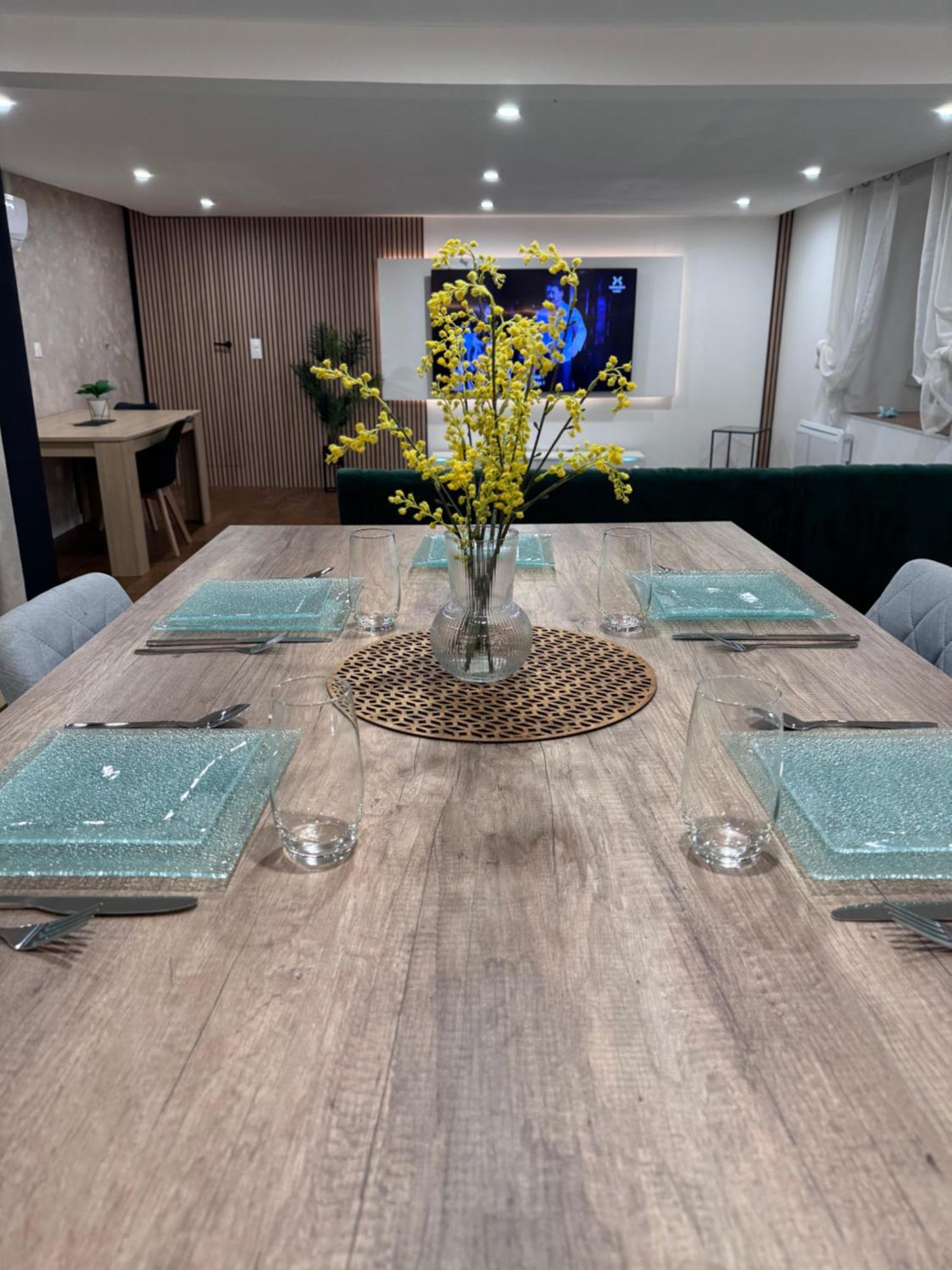Appartement Moderne Champsevraine Exteriér fotografie