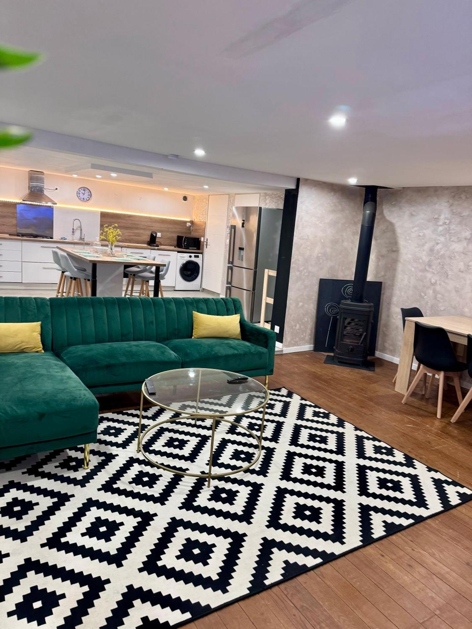 Appartement Moderne Champsevraine Exteriér fotografie