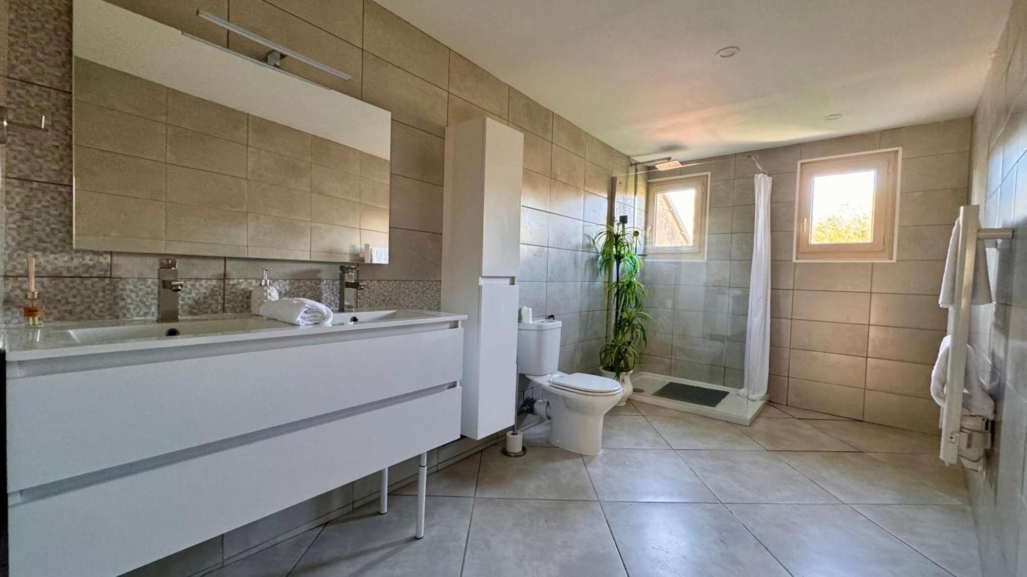 Appartement Moderne Champsevraine Exteriér fotografie